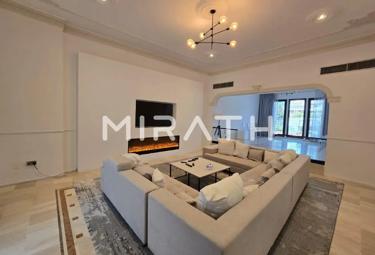 FULLY FURNISHED VILLA WITH PRIVATE GARDEN