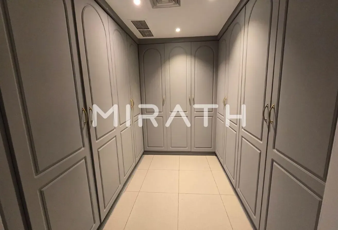 FULLY FURNISHED VILLA WITH PRIVATE GARDEN