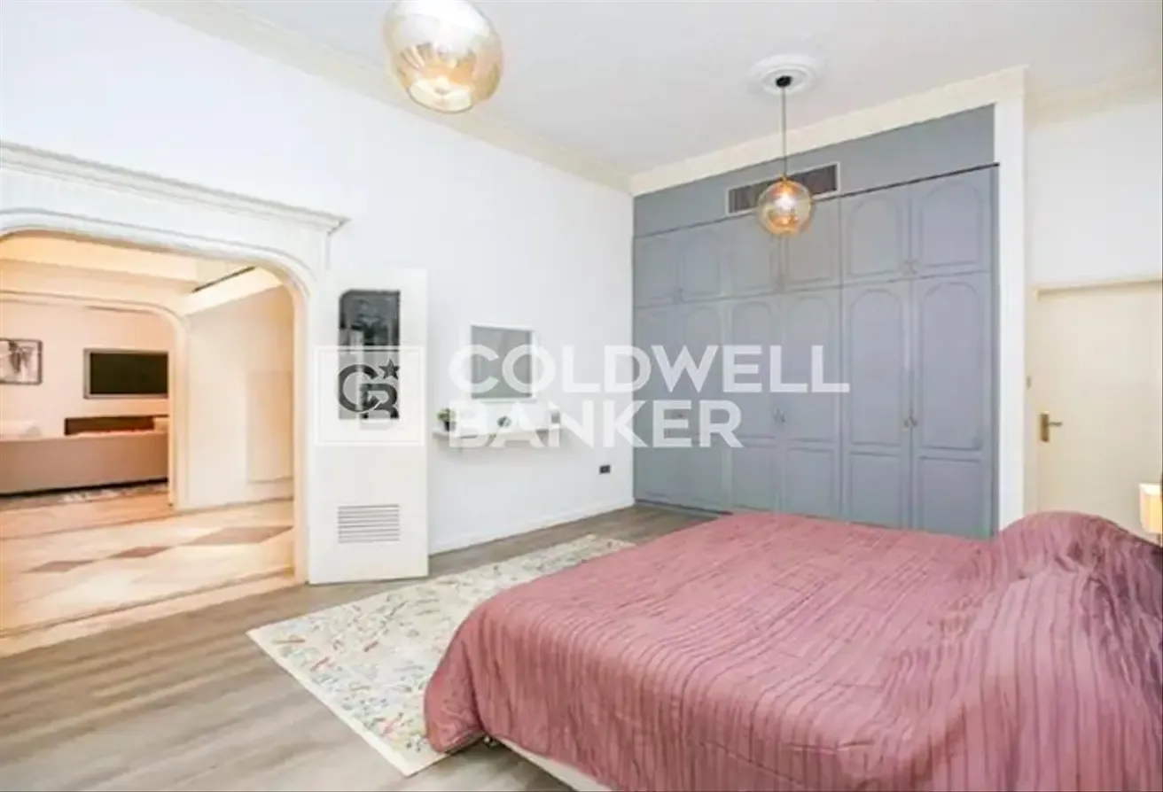 Price Reduce | Vacant | English Style