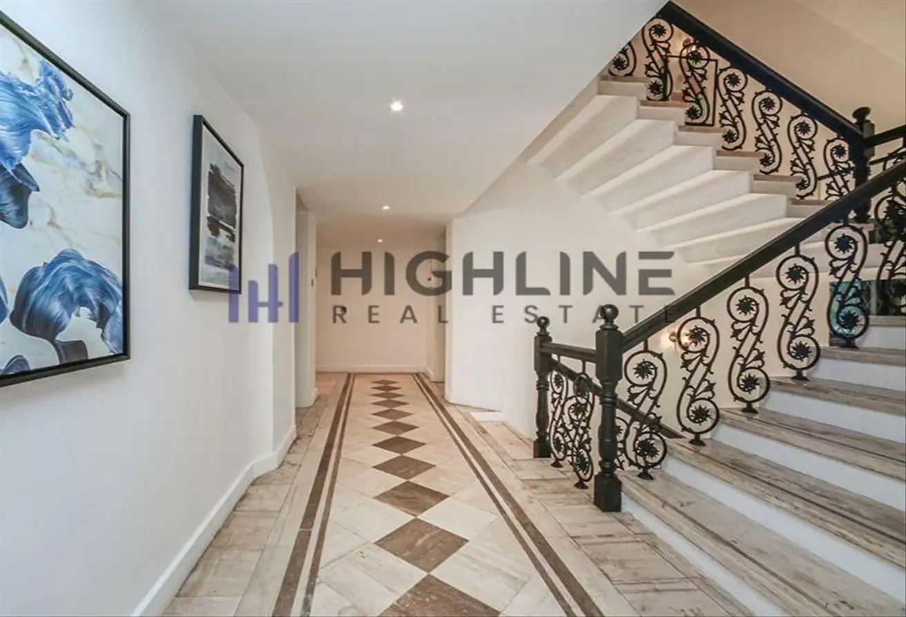 Majestic Upgraded House | Private Pool and Jacuzzi
