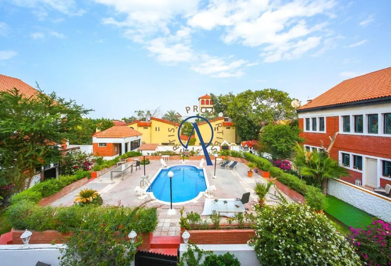ENGLISH STYLE | FURNISHED | MAID ROOM | VILLA