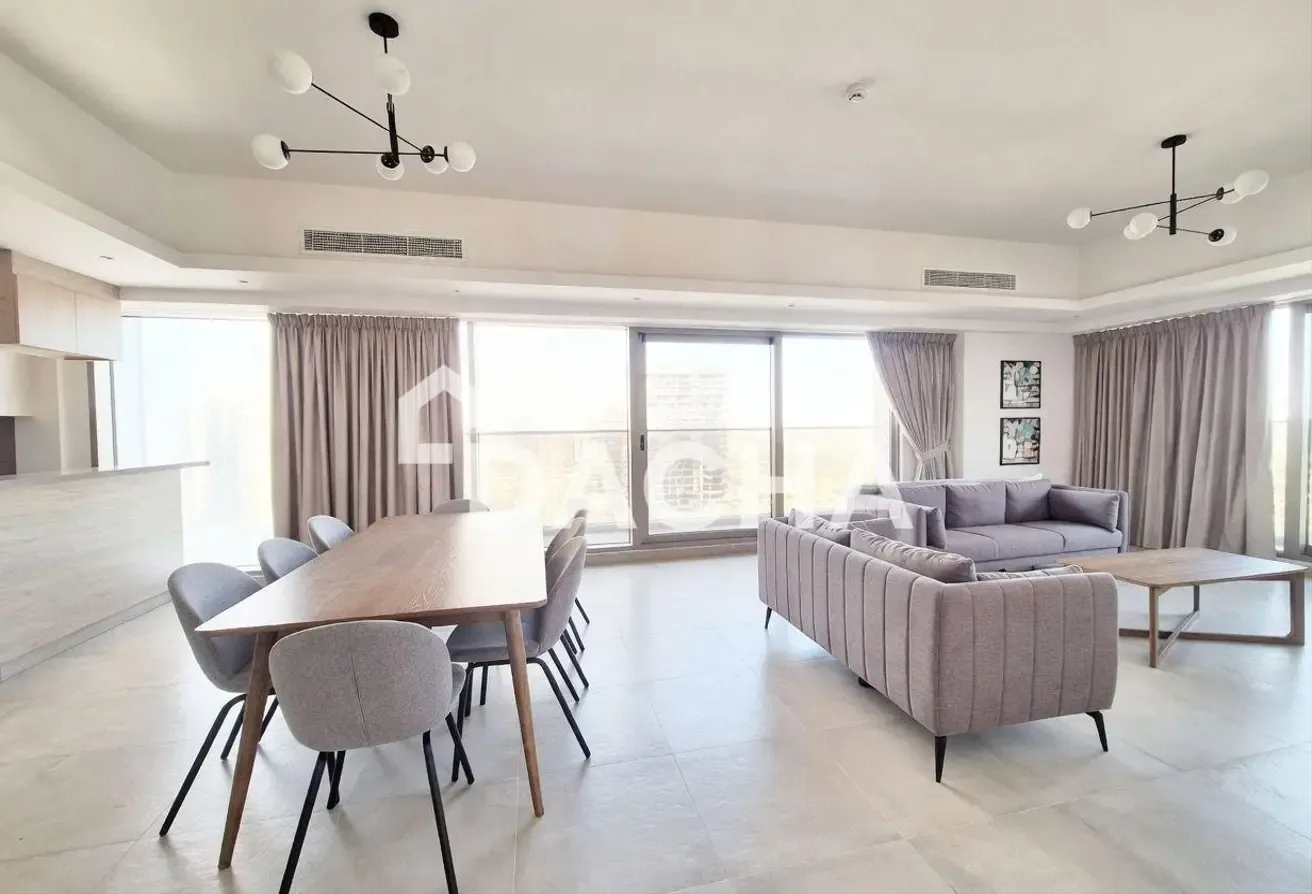Gas and Chiller Free | Jumeirah Island Views