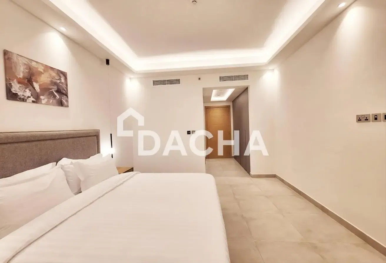 Gas and Chiller Free | Jumeirah Island Views