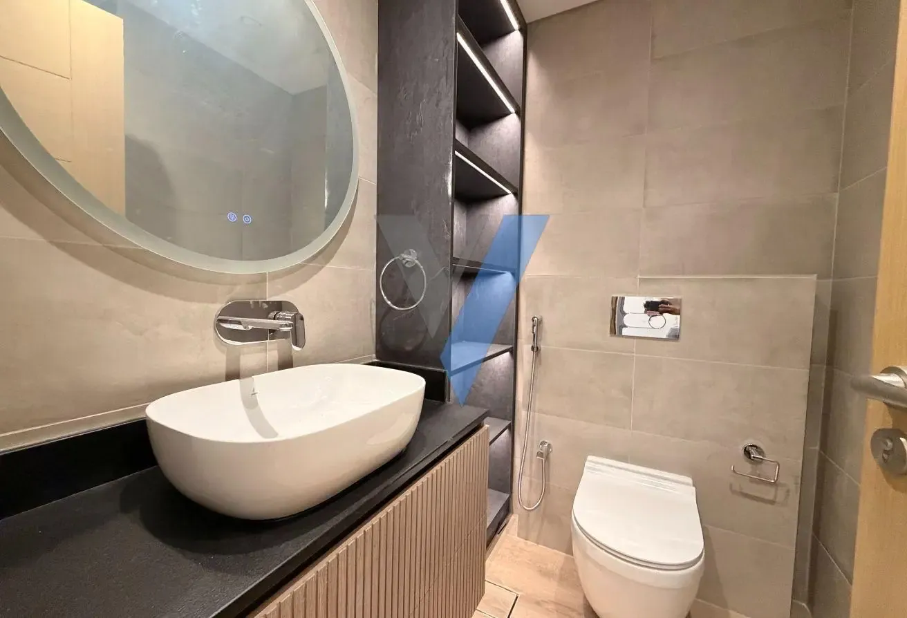 Chiller And Gas Free | Ready to Move | Furnished.!