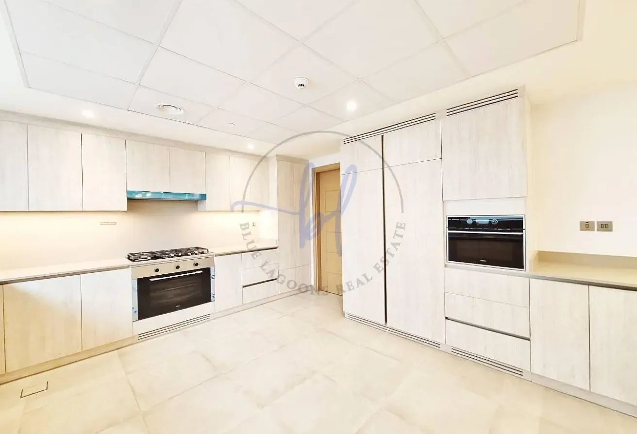 Style-Luxury | Appealing Living Space | Call Now