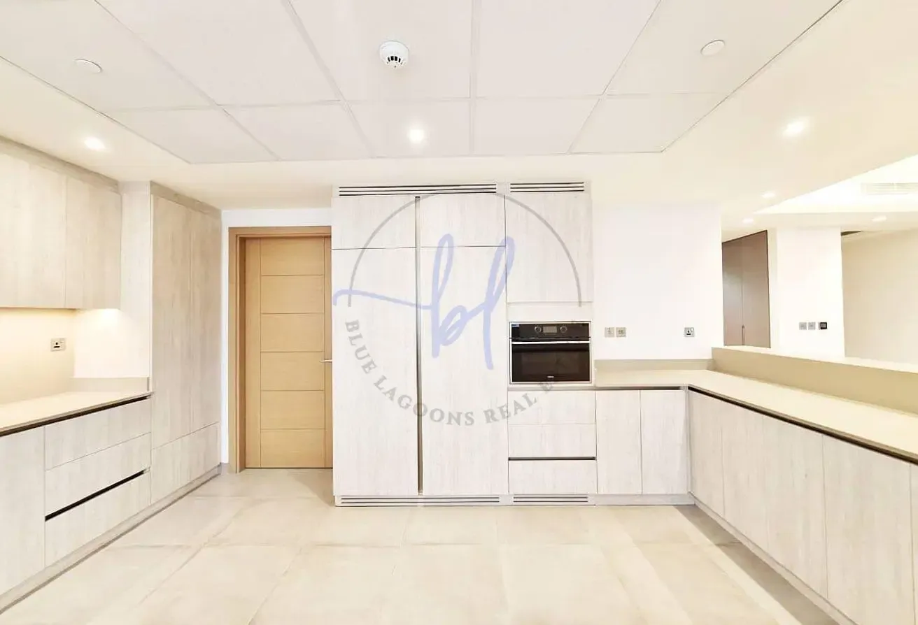Style-Luxury | Appealing Living Space | Call Now
