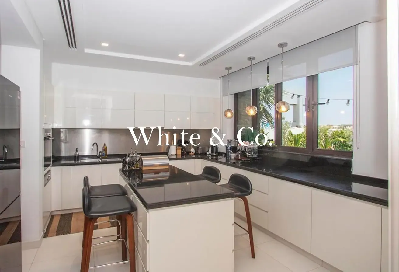 Upgraded | Furnished |  pool | single row