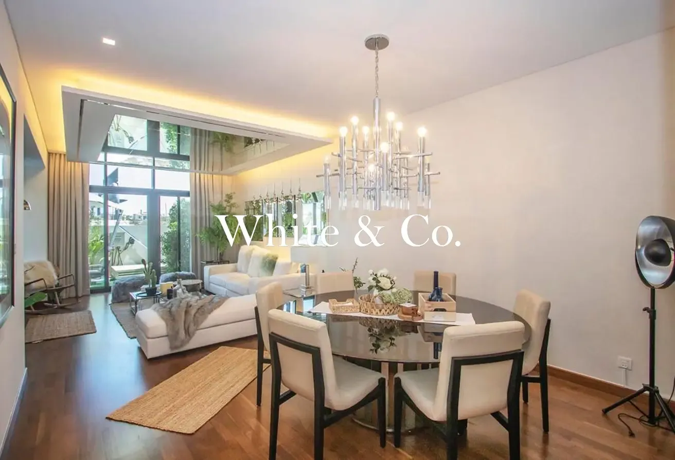 Upgraded | Furnished |  pool | single row