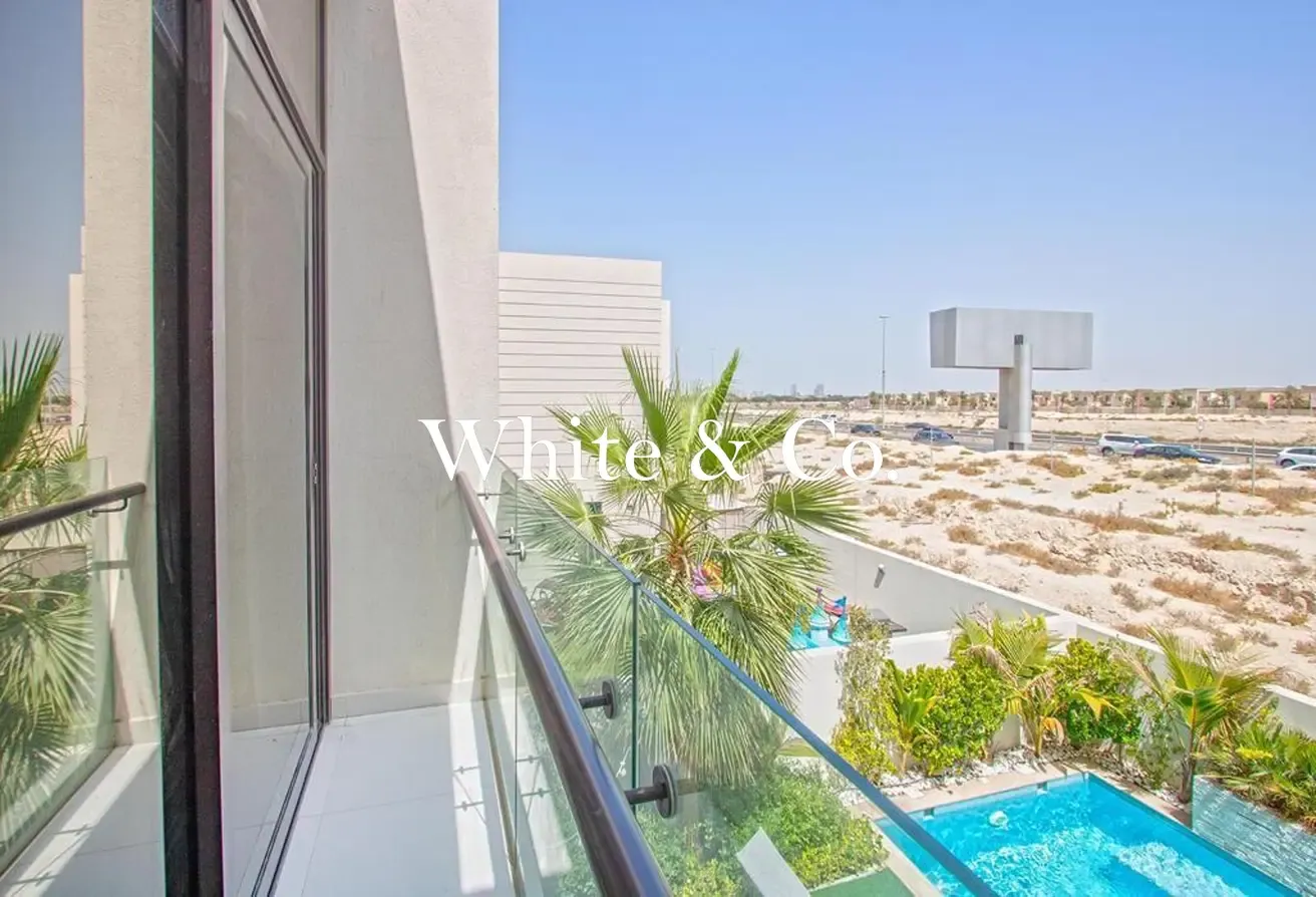 Upgraded | Furnished |  pool | single row