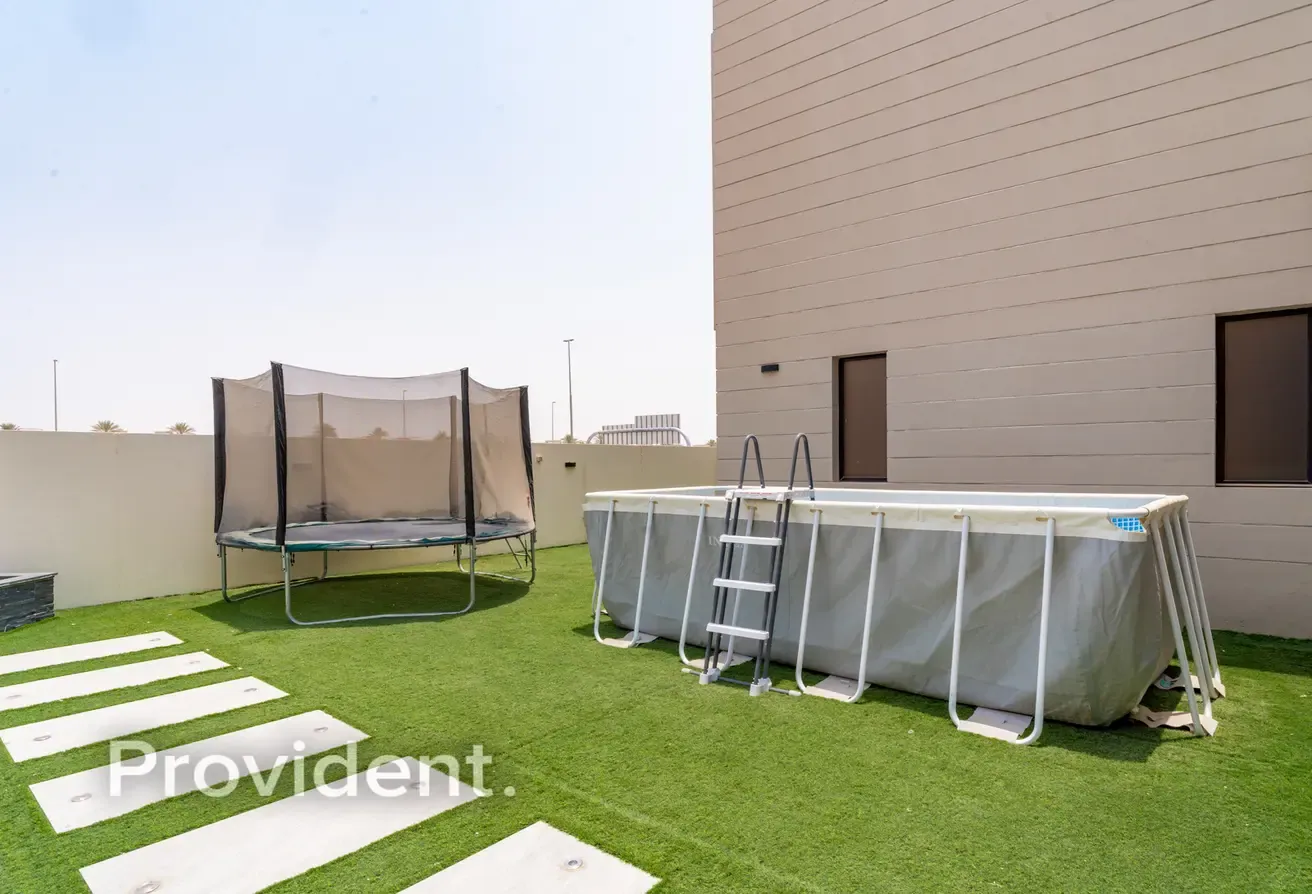 Biggest 4BR Layout | Ready to Move | Furnished