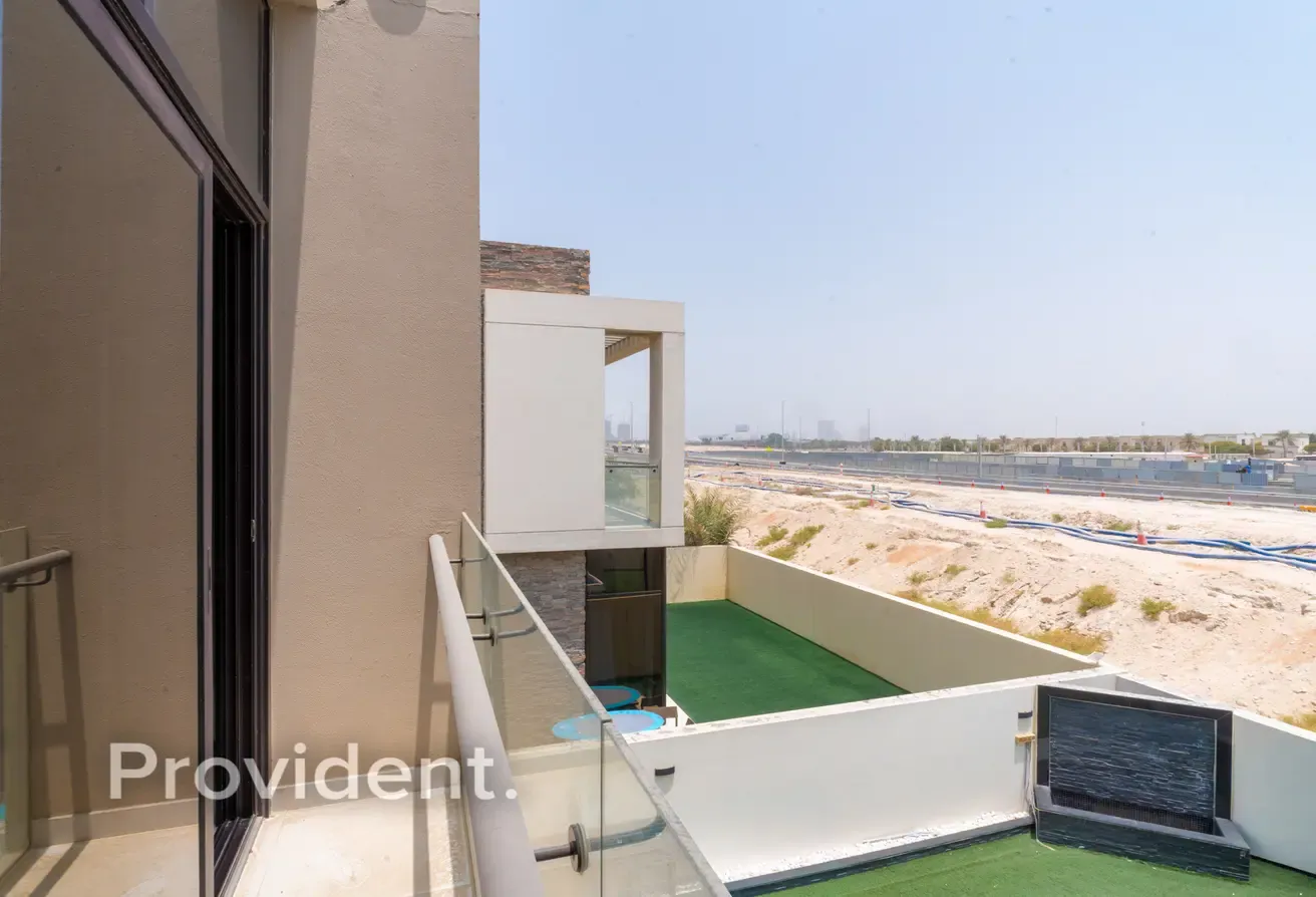 Biggest 4BR Layout | Ready to Move | Furnished