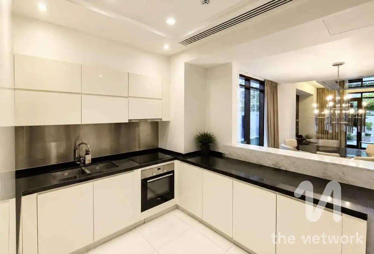 Single Row | Fully Furnished | Maids Room
