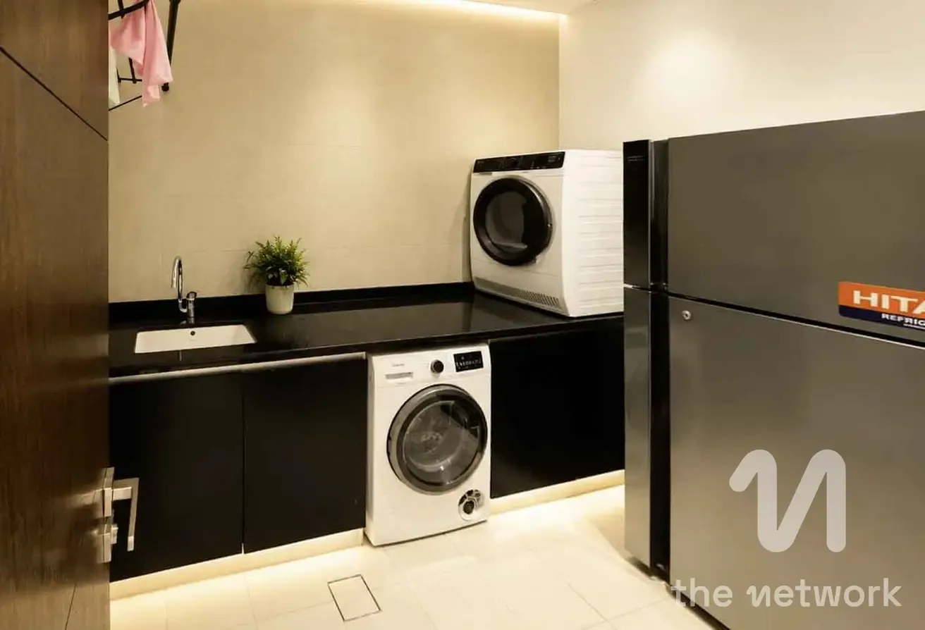 Single Row | Fully Furnished | Maids Room