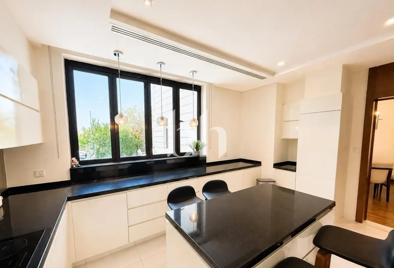 Beautifully Furnished | Private Pool | Upgraded