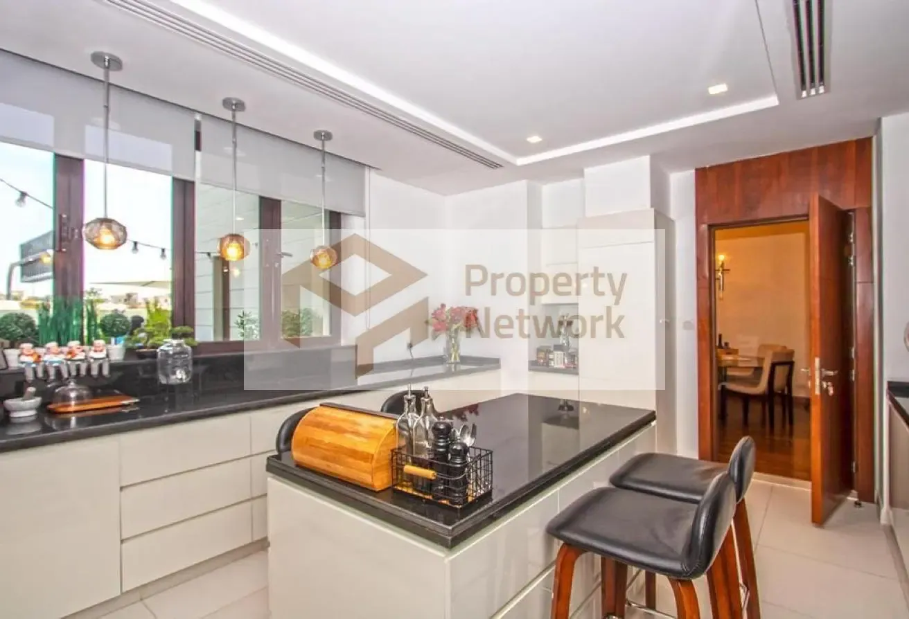 Fully Furnished | Private pool | Paramount Finish