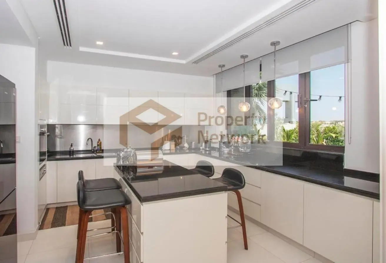 Fully Furnished | Private pool | Paramount Finish