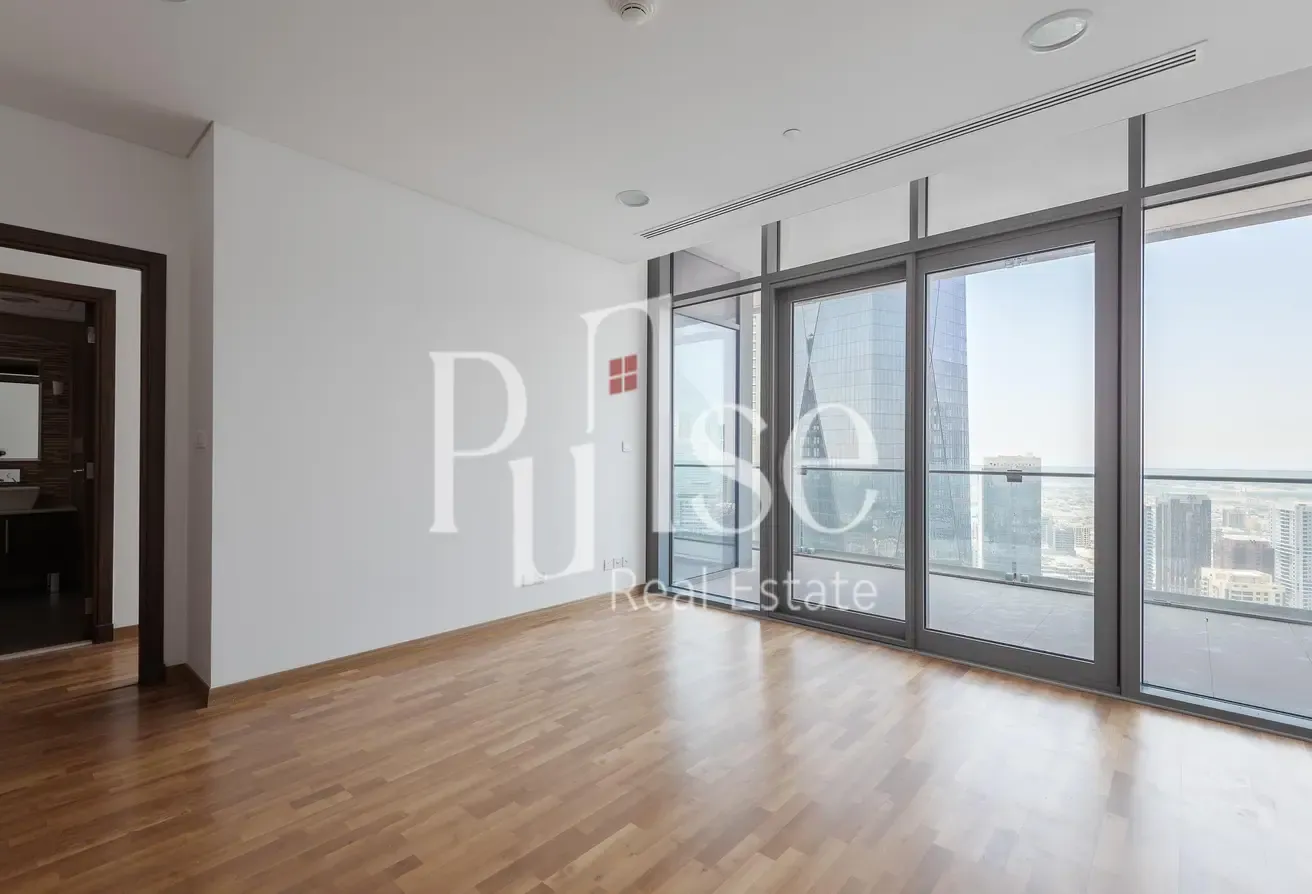 High-Floor 1BR | DIFC Views | Available August 1