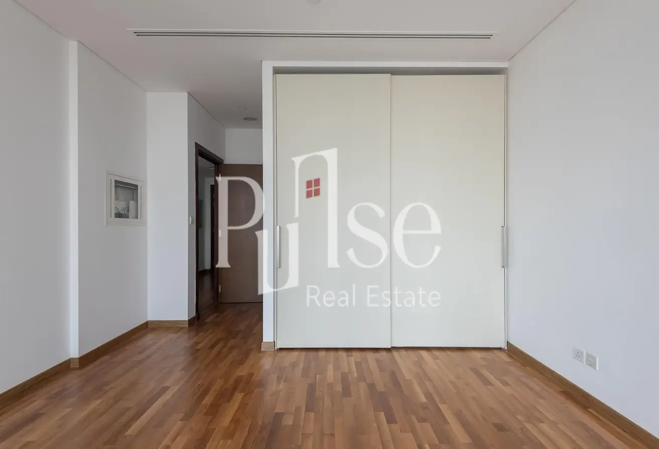 High-Floor 1BR | DIFC Views | Available August 1