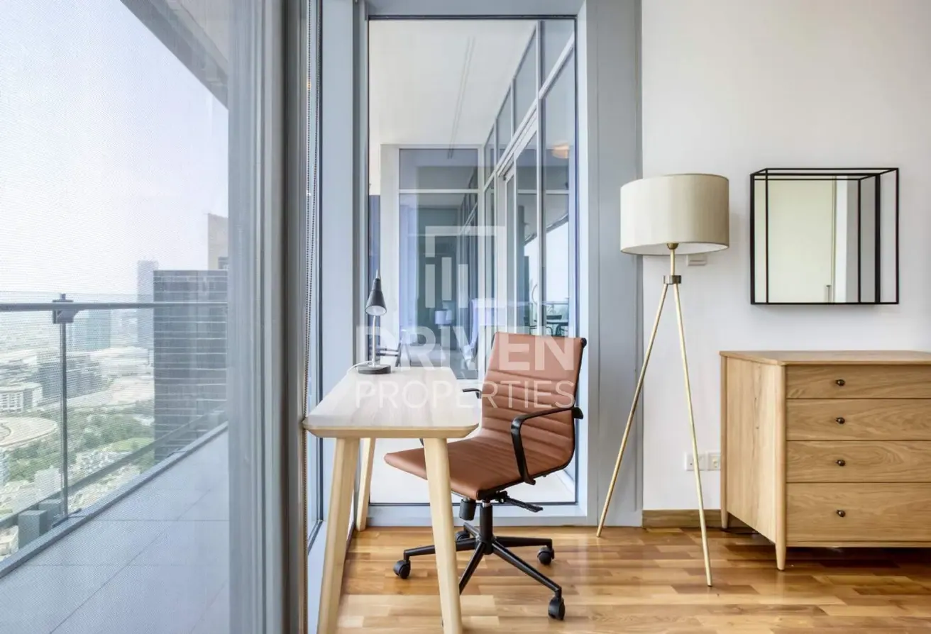 Spacious Balcony | Sea View | 12 Cheques