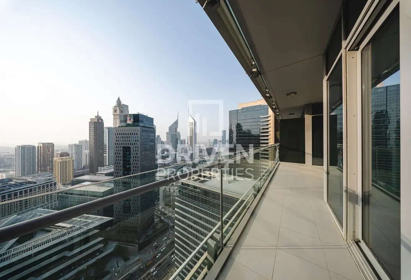 DIFC View | Unfurnished Apt | Vacant May