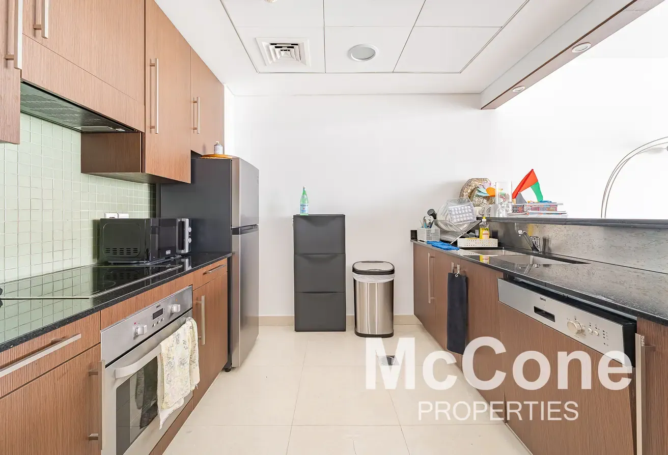 Burj Khalifa View | Furnished | Vacant Now