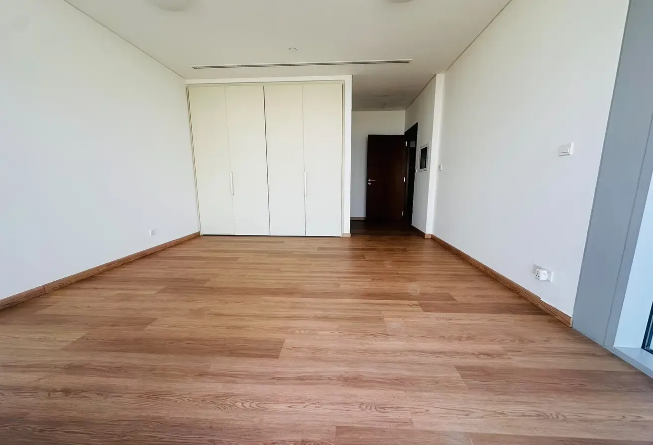 High Floor 1BR | Open View | Pool View | Vacant
