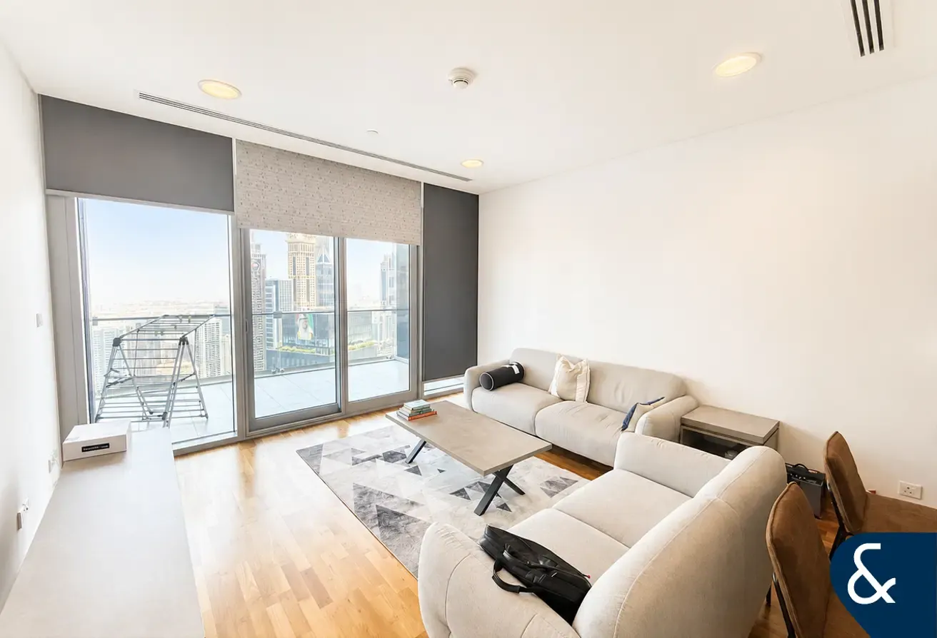 One Bedroom | DIFC View | Large Balcony