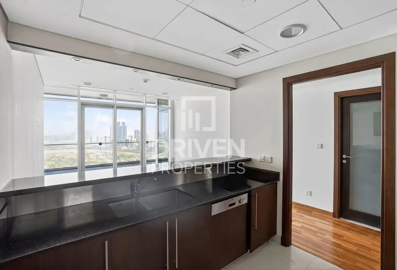 Stunning Sea View | Great Location | Vacant