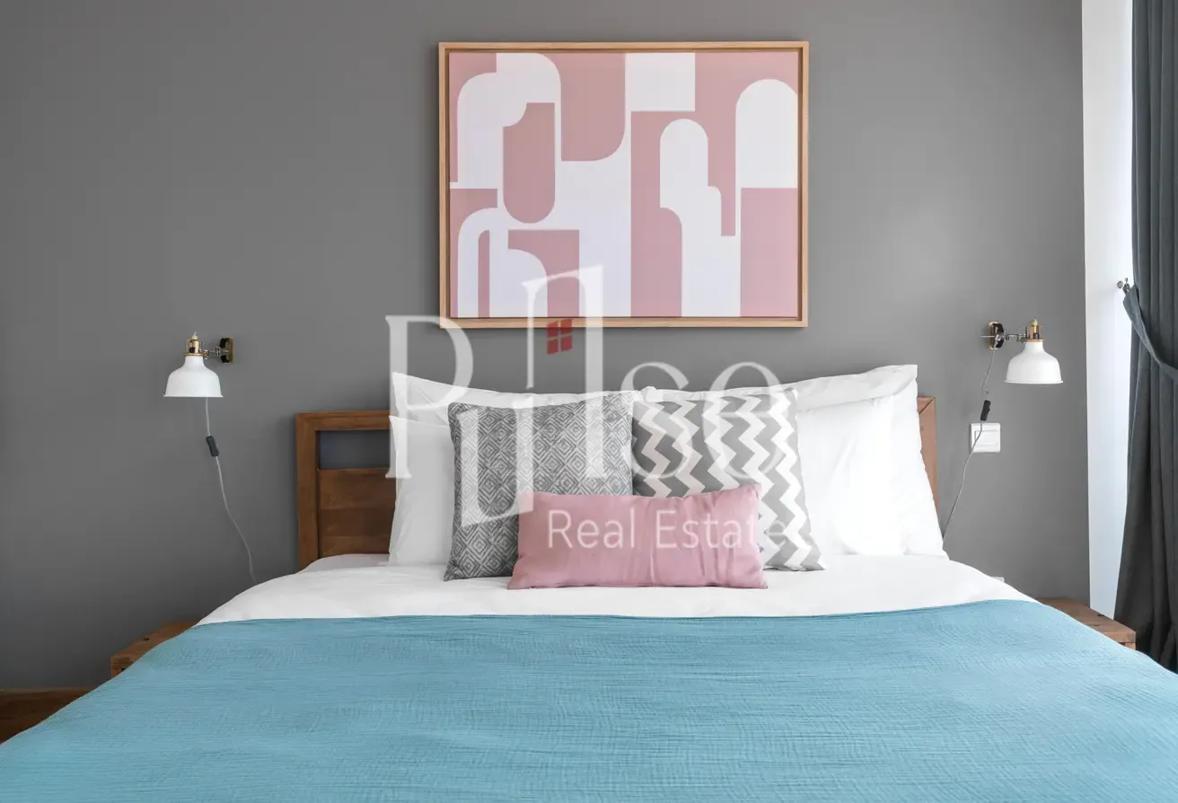 High Floor 1BR | Skyline Views | 6 Cheques