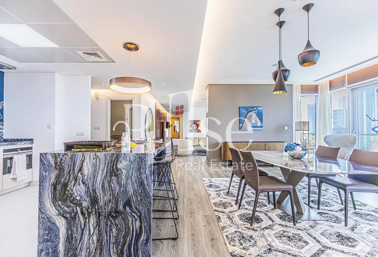 Upgraded and Furnished | 1BR+Study | DIFC View