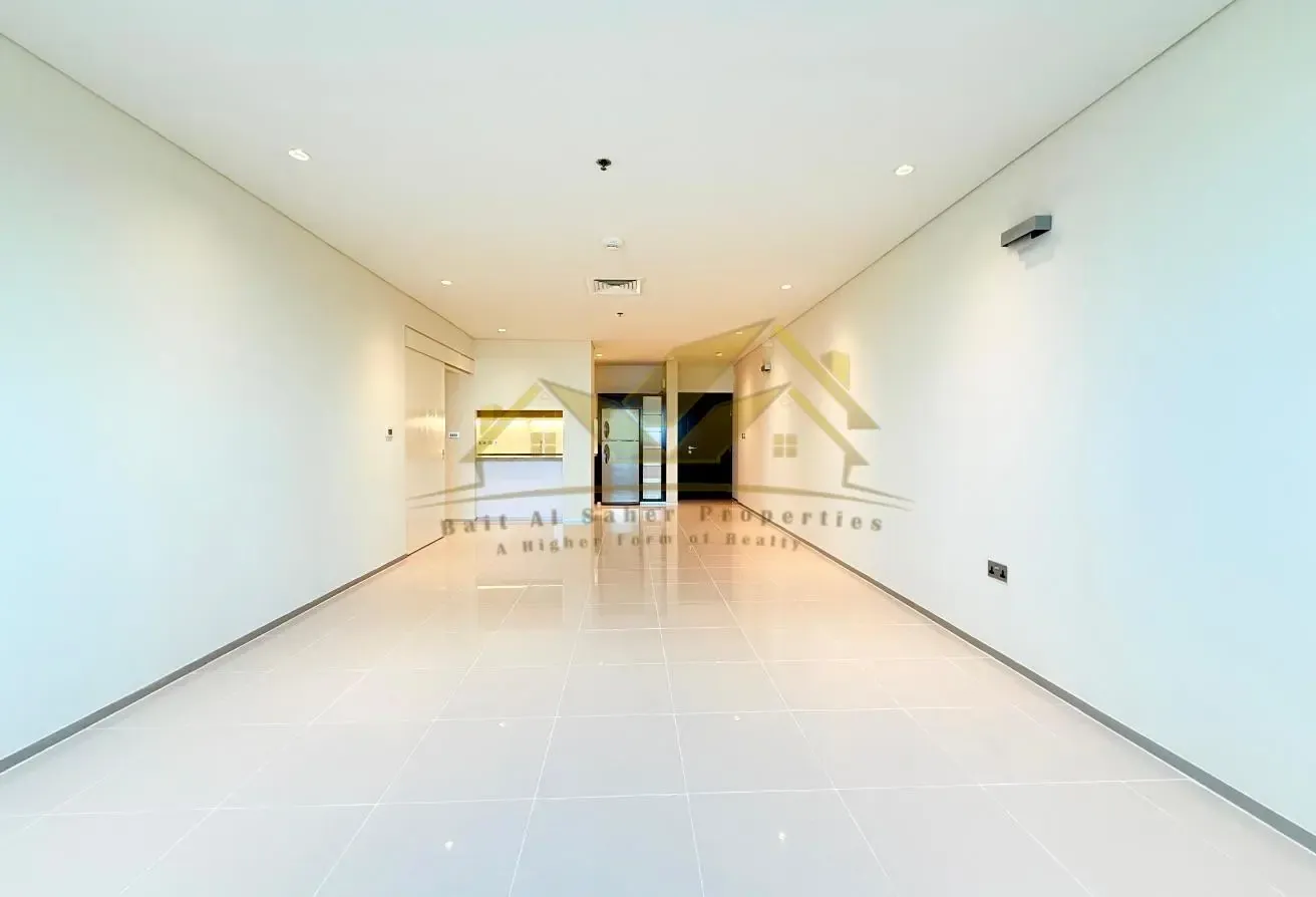 Luxurious 2 BR Apartment | SZR
