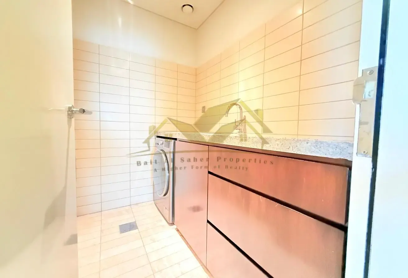 Luxurious 2 BR Apartment | SZR