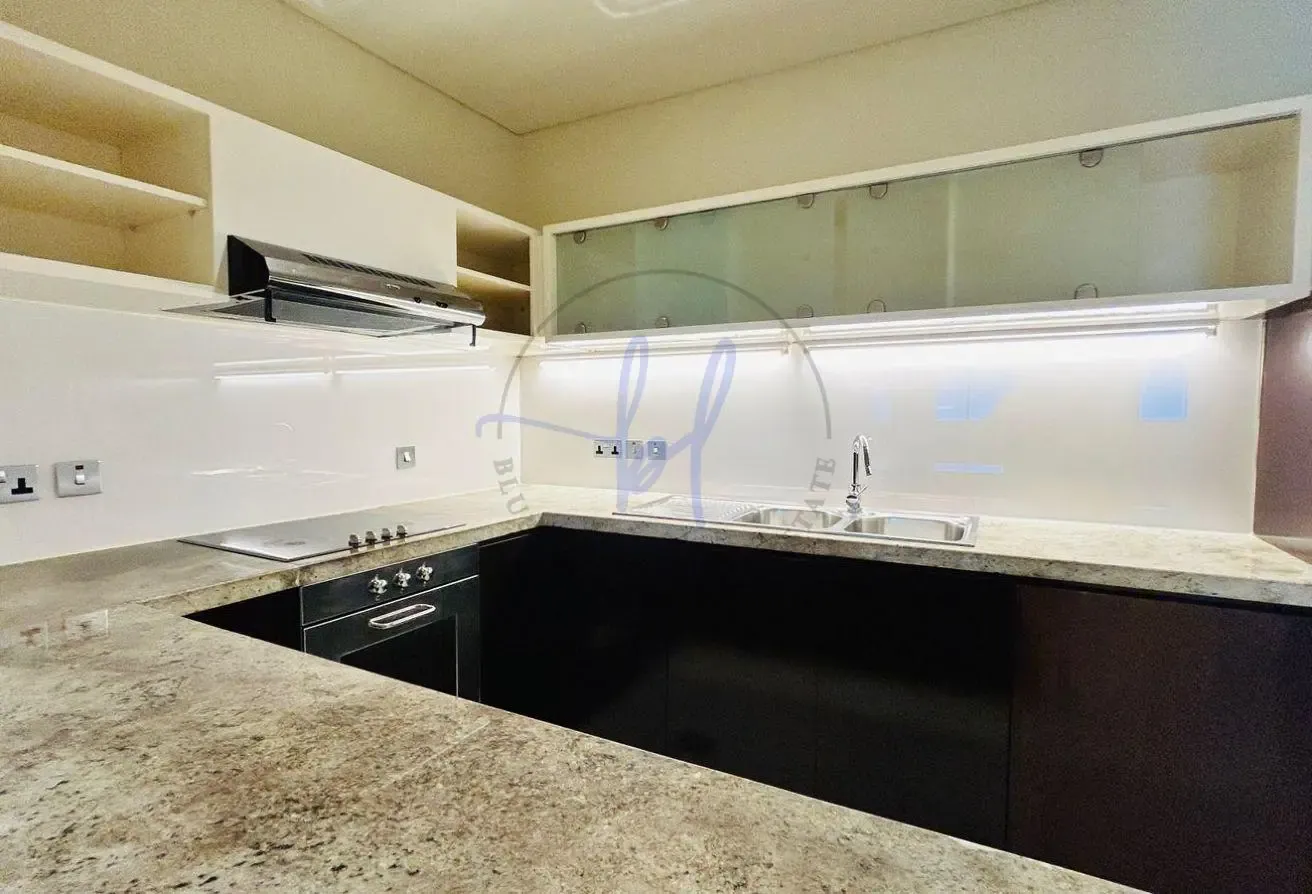 Higher Floor | Chiller Free |Sea View | Vacant
