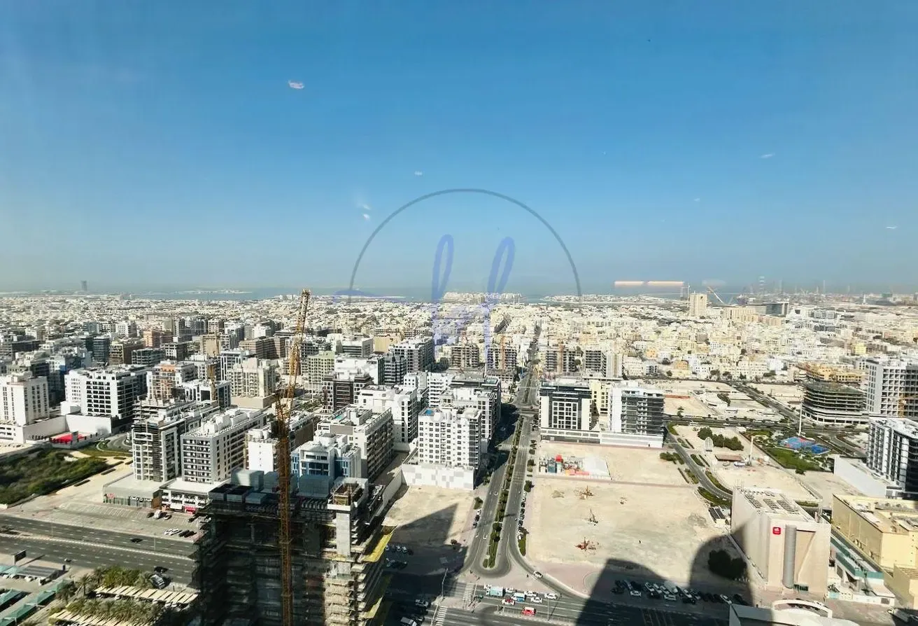 Higher Floor | Chiller Free |Sea View | Vacant
