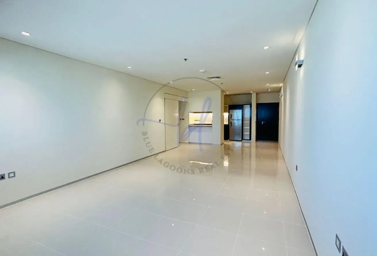 Higher Floor | Chiller Free |Sea View | Vacant