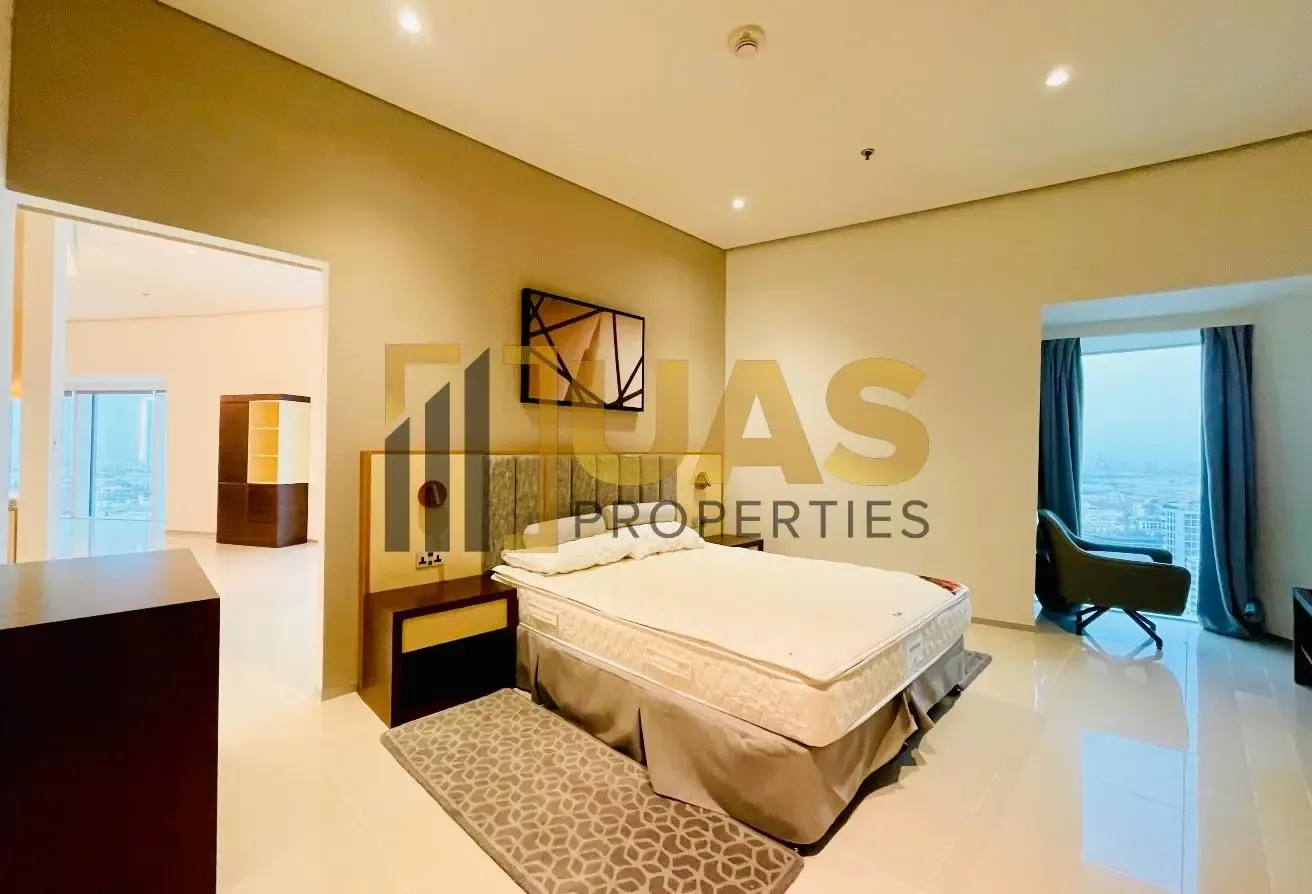 Modern living | chiller free | near metro