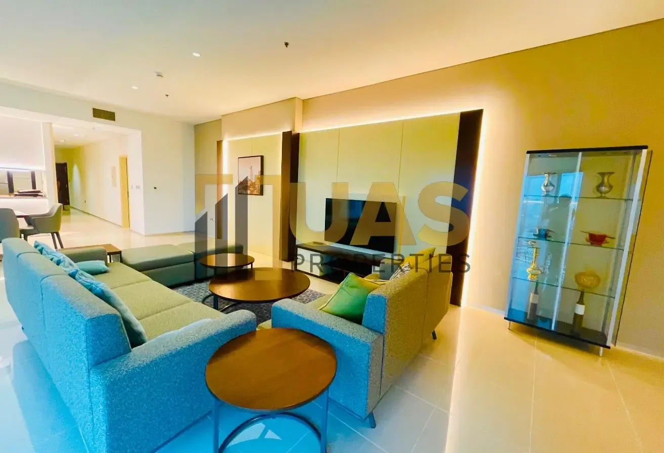 Modern living | chiller free | near metro