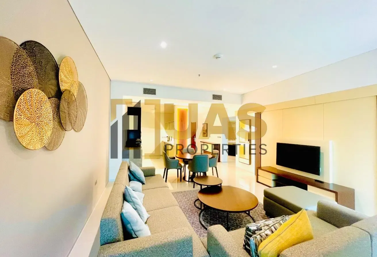 Modern living | Chiller free | near metro