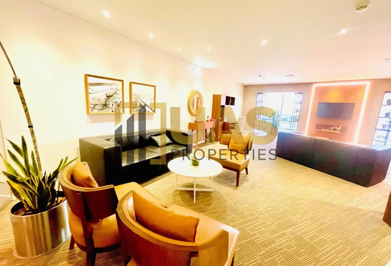 Modern living | Chiller free | near metro
