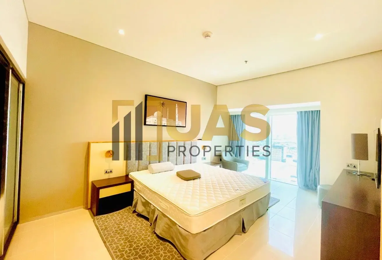 Modern living | Chiller free | near metro
