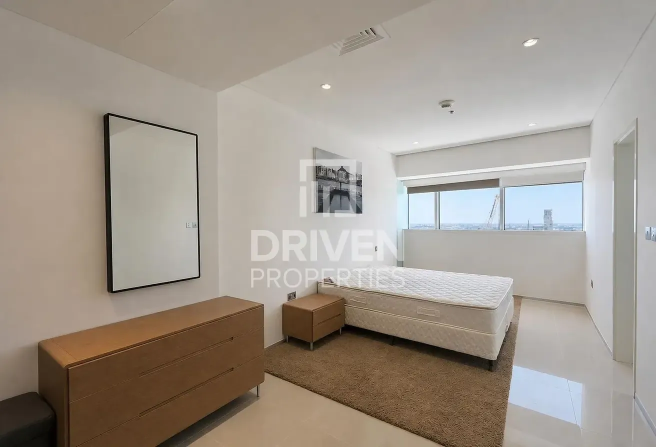 Spacious Apt | High Floor Sea View | Chiller Free