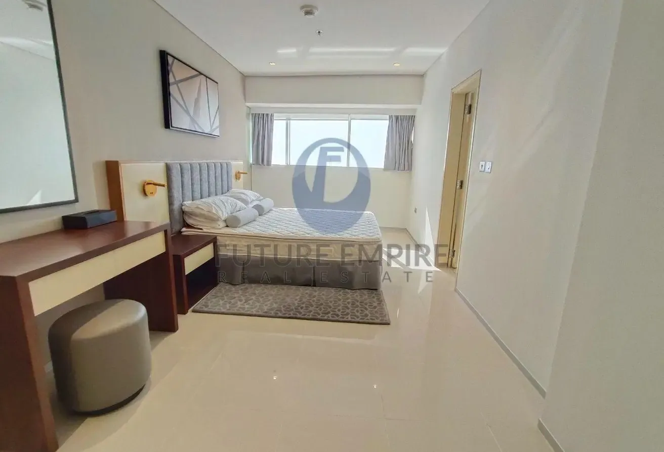 Luxury Furnished 2BR + Laundry+Store | Chiller Fre