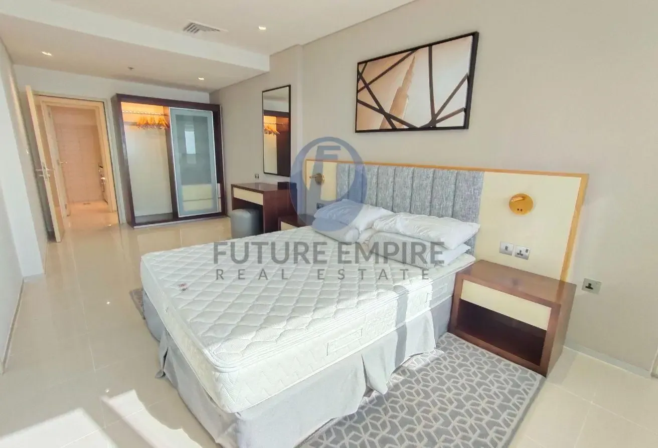 Luxury Furnished 2BR + Laundry+Store | Chiller Fre