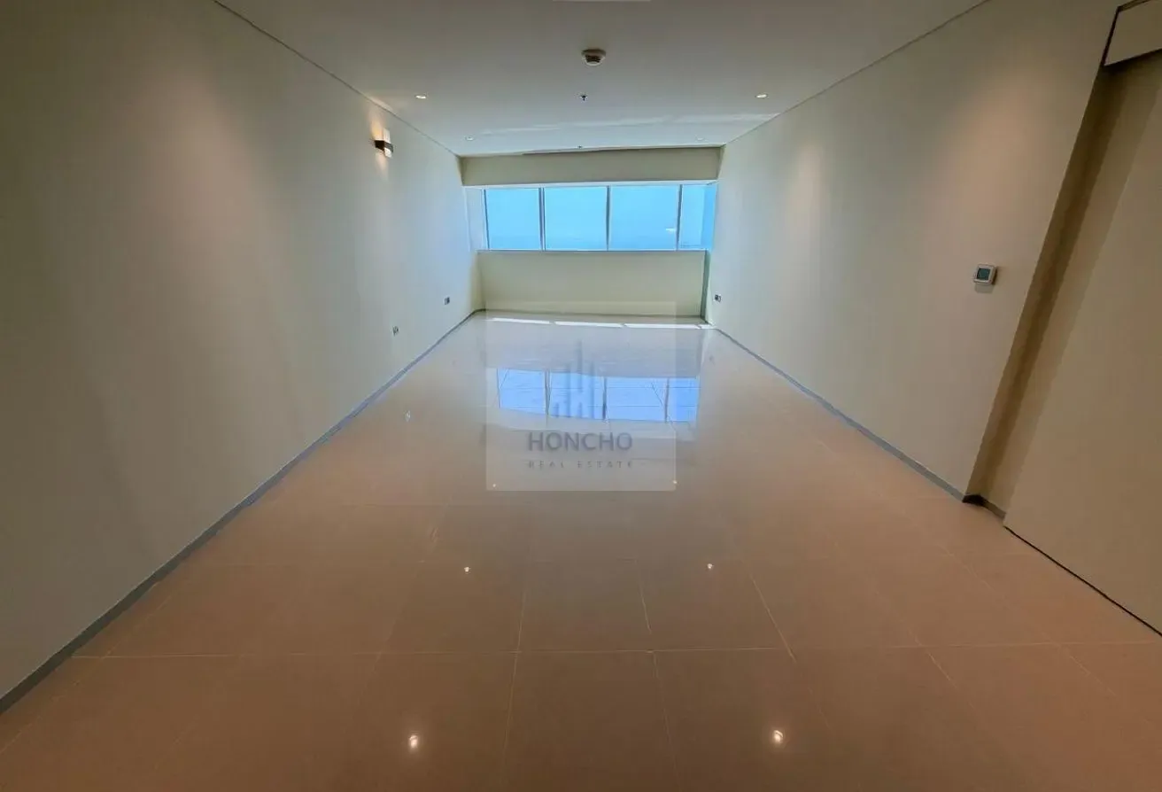 2 BR Apartment on 37th Floor with Water Views
