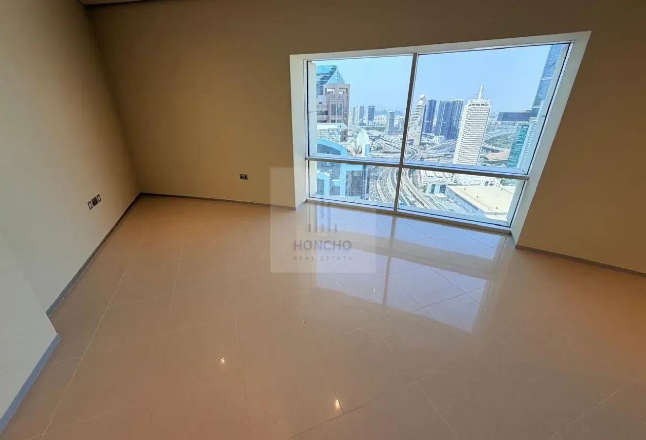 2 BR Apartment on Sheikh Zayed Road with Water View