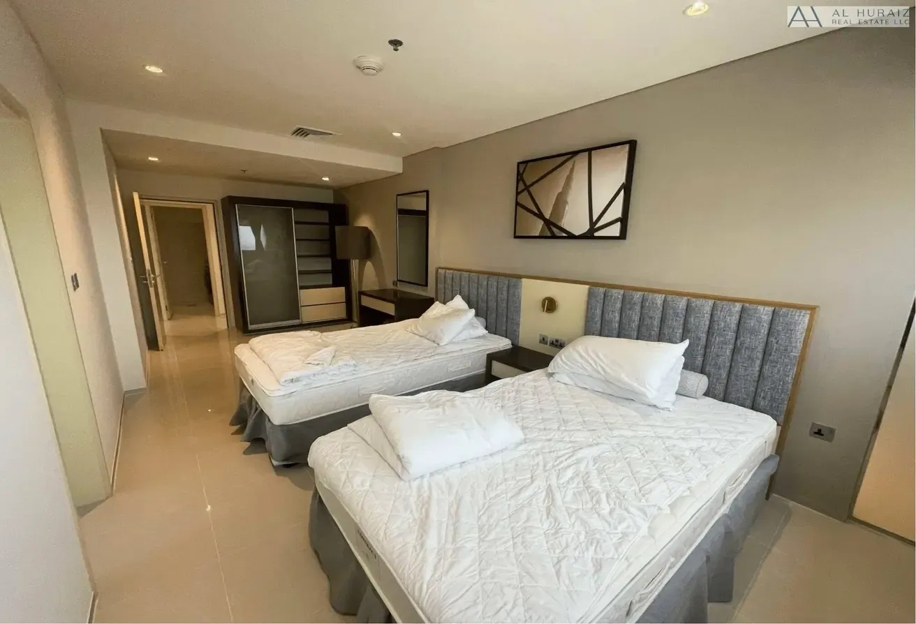 High Floor | Furnished | | Ready to Move-In
