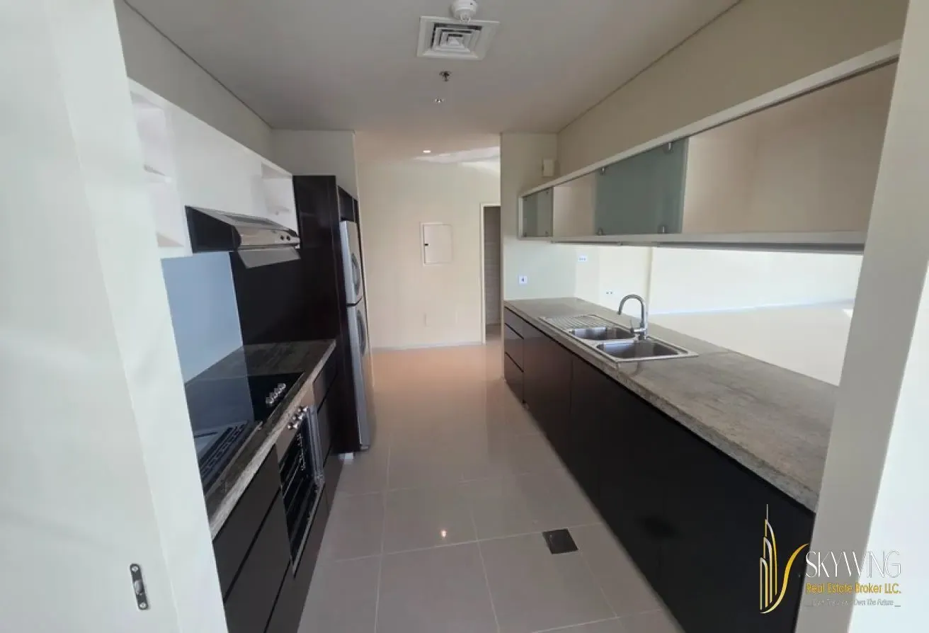 SPACIOUS 2BR | 3 BATHS | HIGH FLOOR
