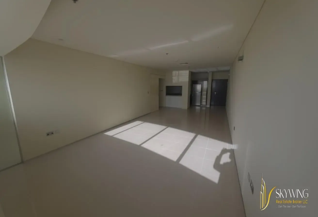 UNFURNISHED 2BR | HIGH FLOOR | BRIGHT