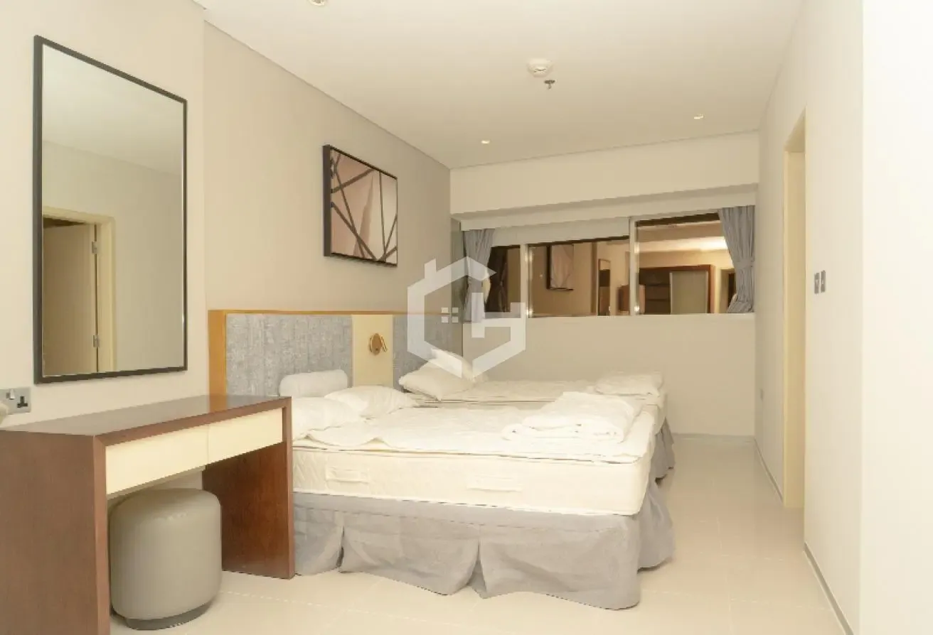 Spacious | High Floor | Near Metro | Stunning View