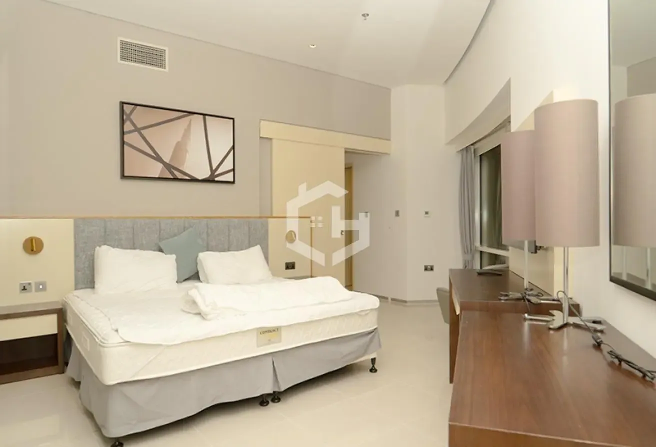 Spacious | High Floor | Near Metro | Stunning View